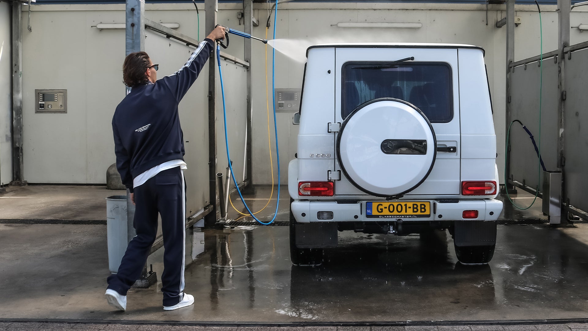 //blackbananas.com/cdn/shop/files/MOTORIZED-WEBSITE-BANNER.jpg?v=1756198184