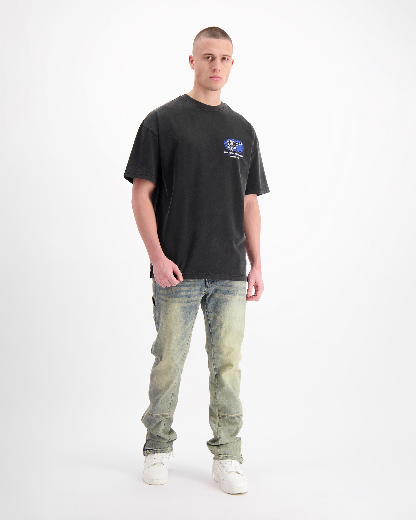 DESERT RACE T-SHIRT LOOK