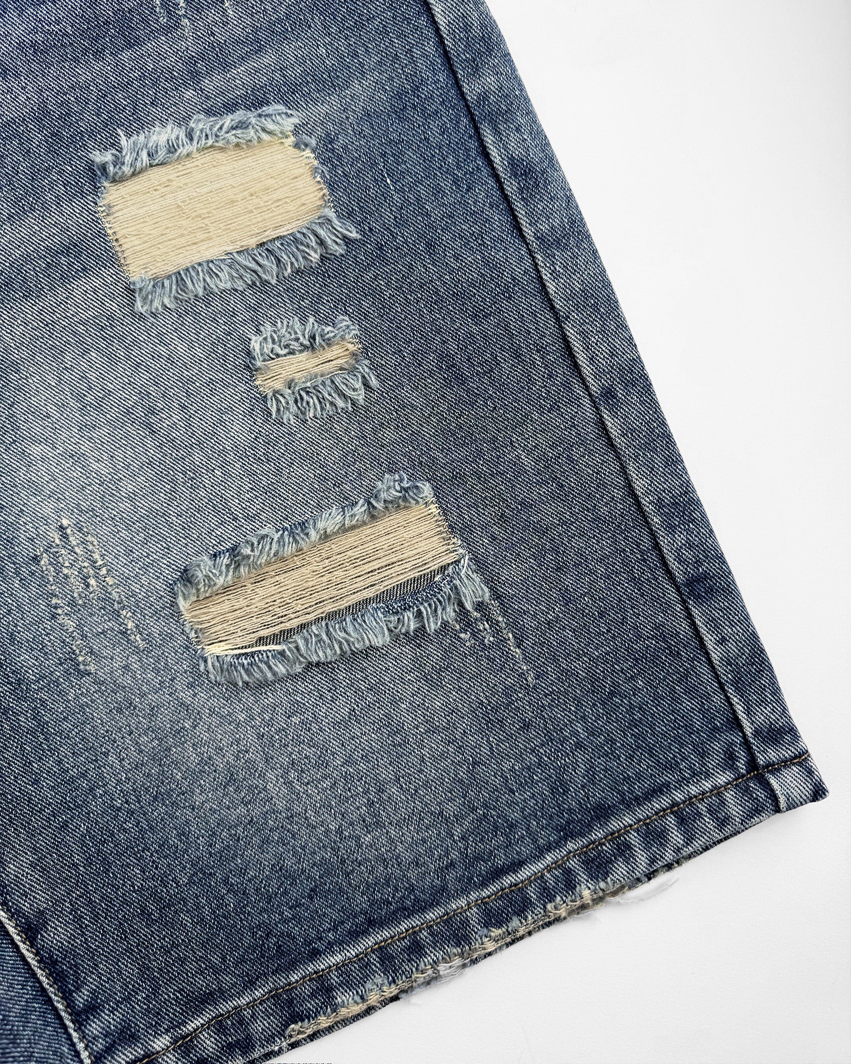 DISTRESSED DENIM SHORTS | Blauw