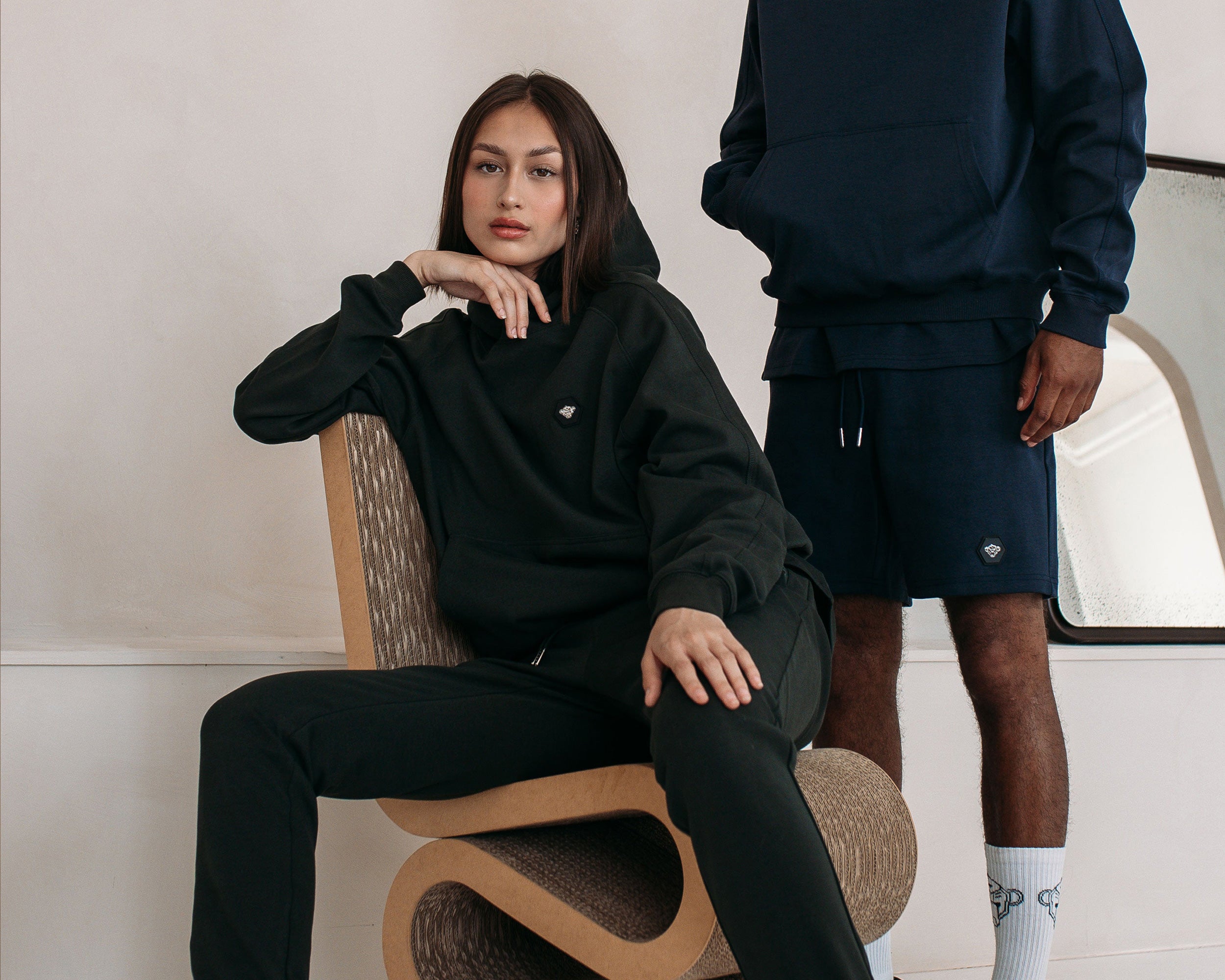 //blackbananas.com/cdn/shop/artikelen/essentials1_{breedte}x.jpg?v=1662382311