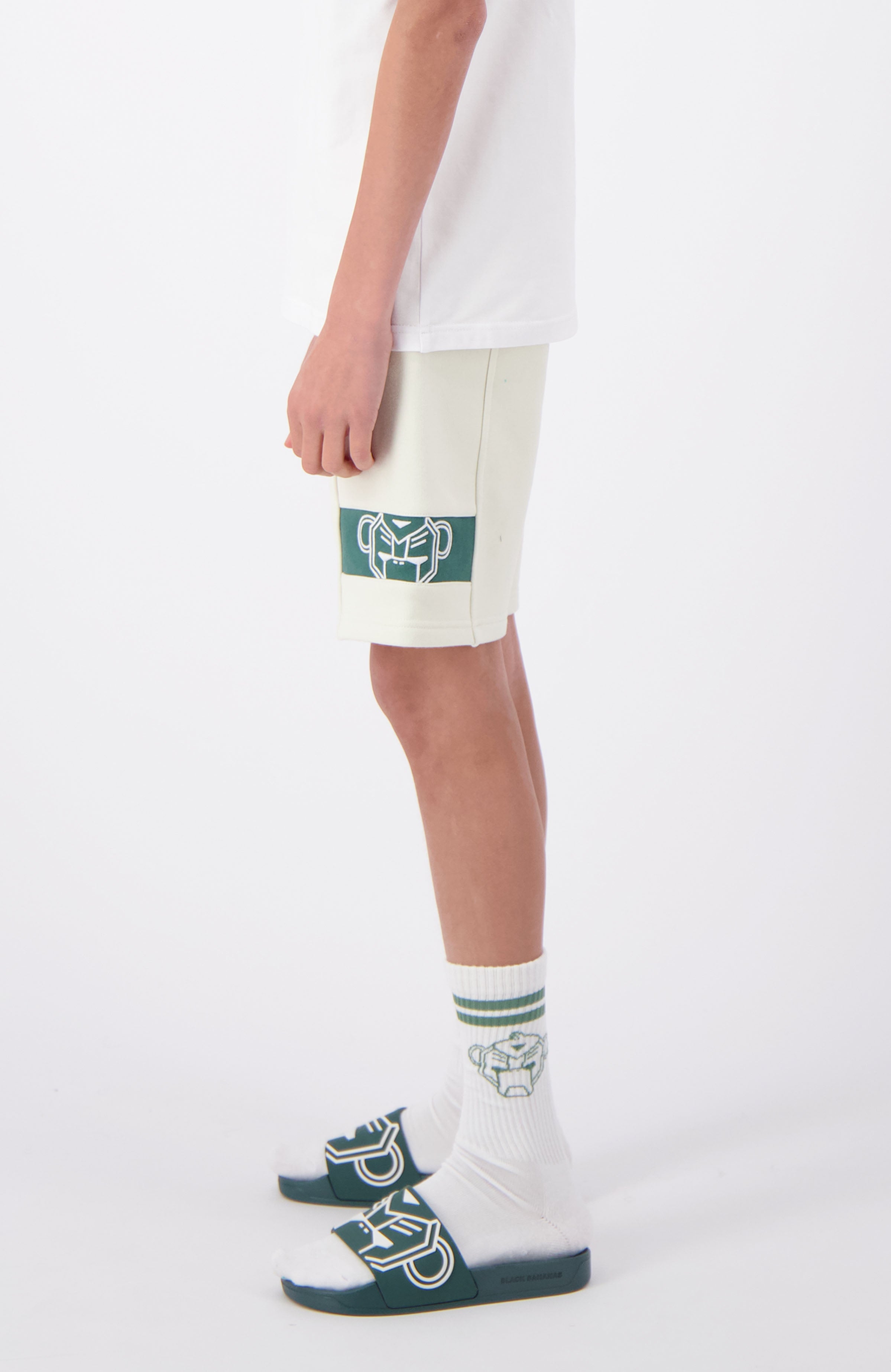 JR. COMMANDER SWEATSHORTS | Beige