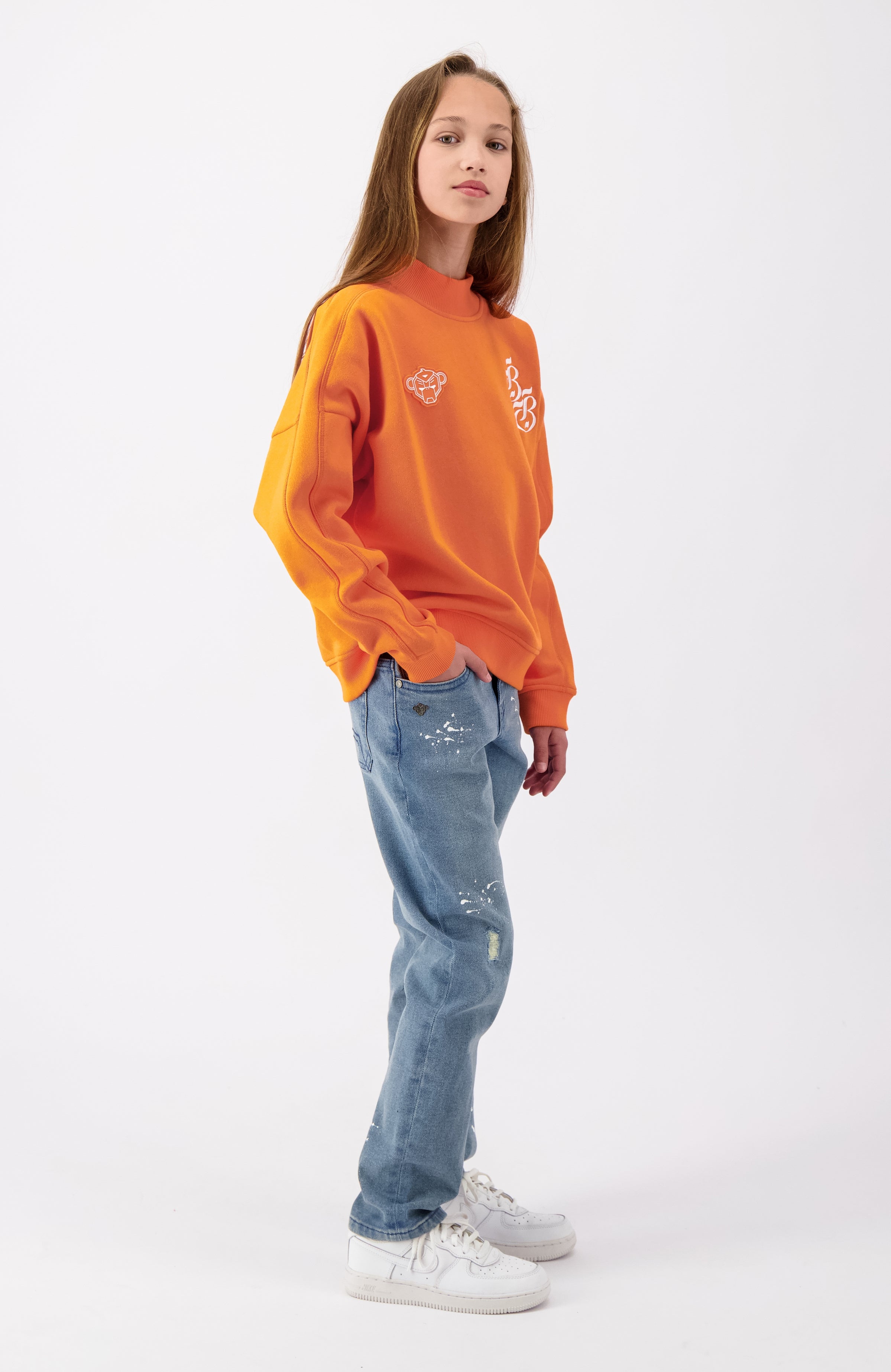 JR ARTISTIC CREWNECK | Oranje