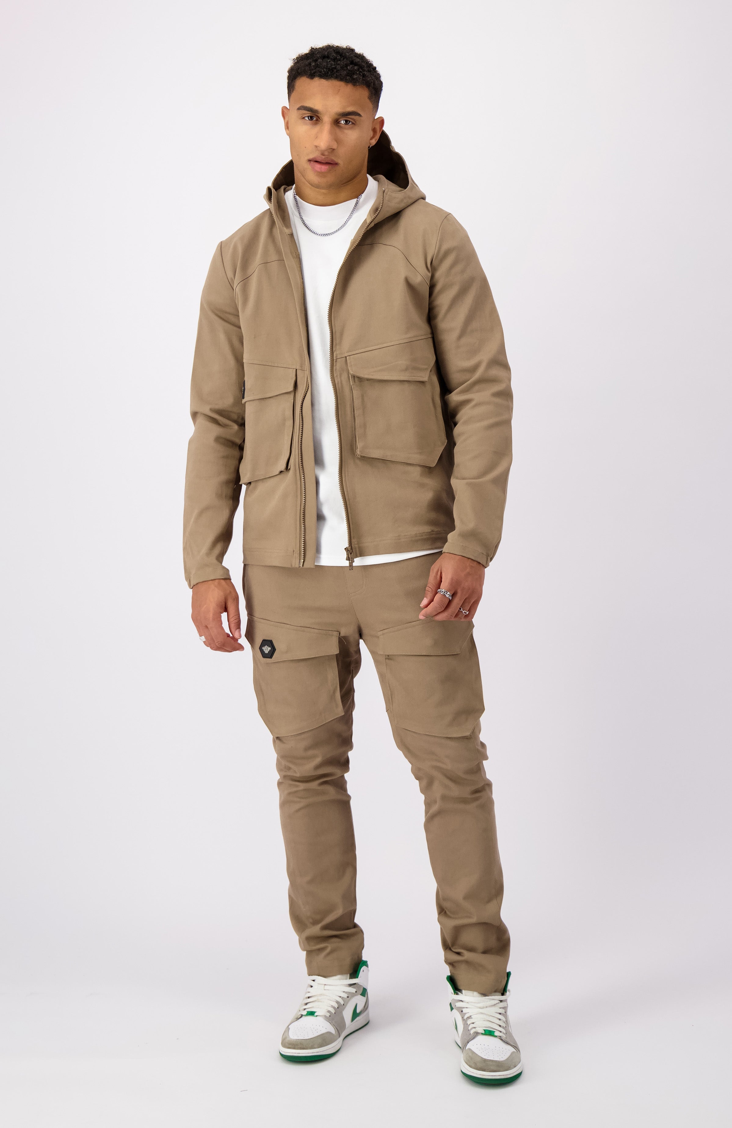 HEX CARGO JACKET | Zand