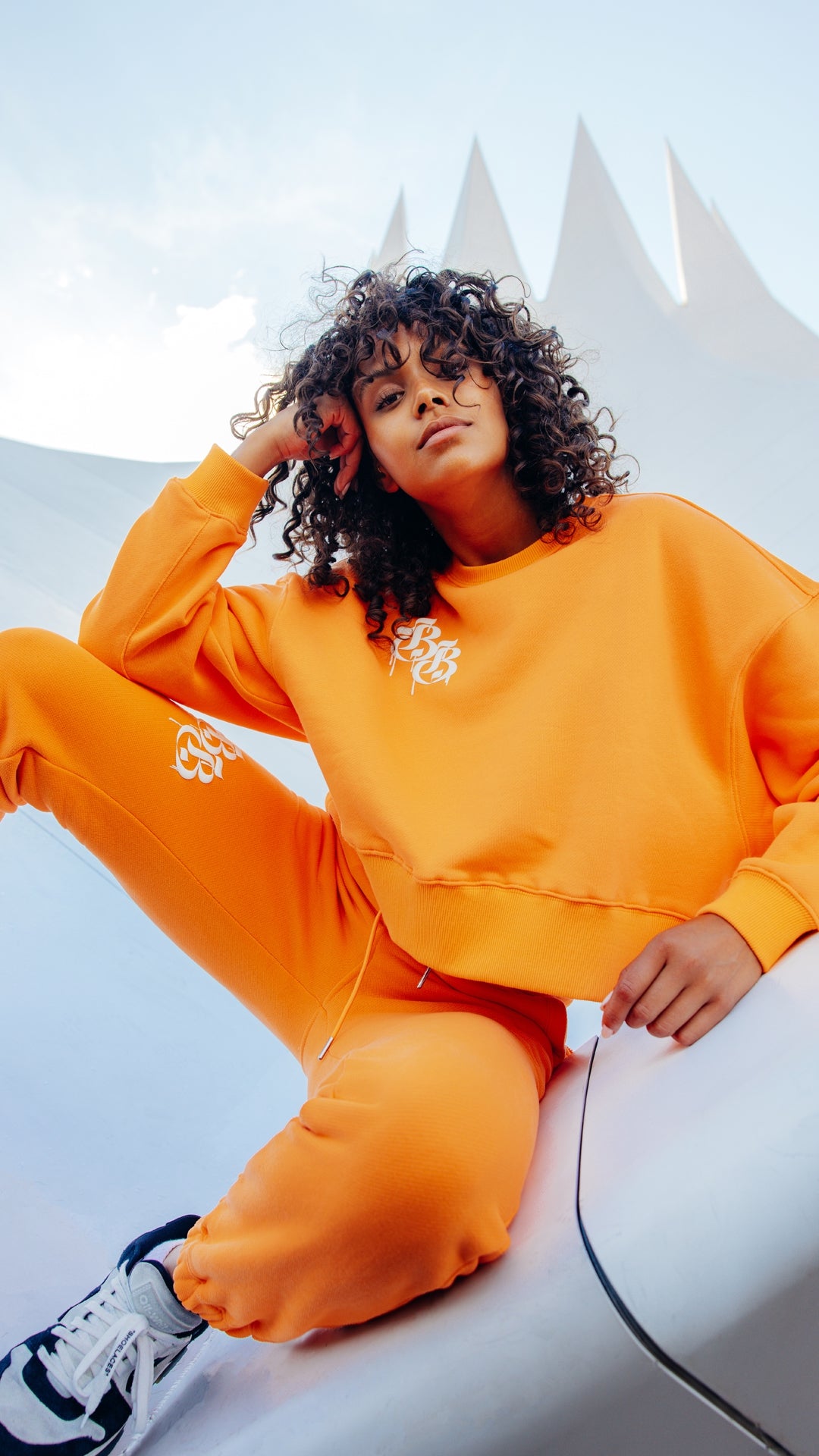 DRIPPING CREWNECK SWEATER | Oranje
