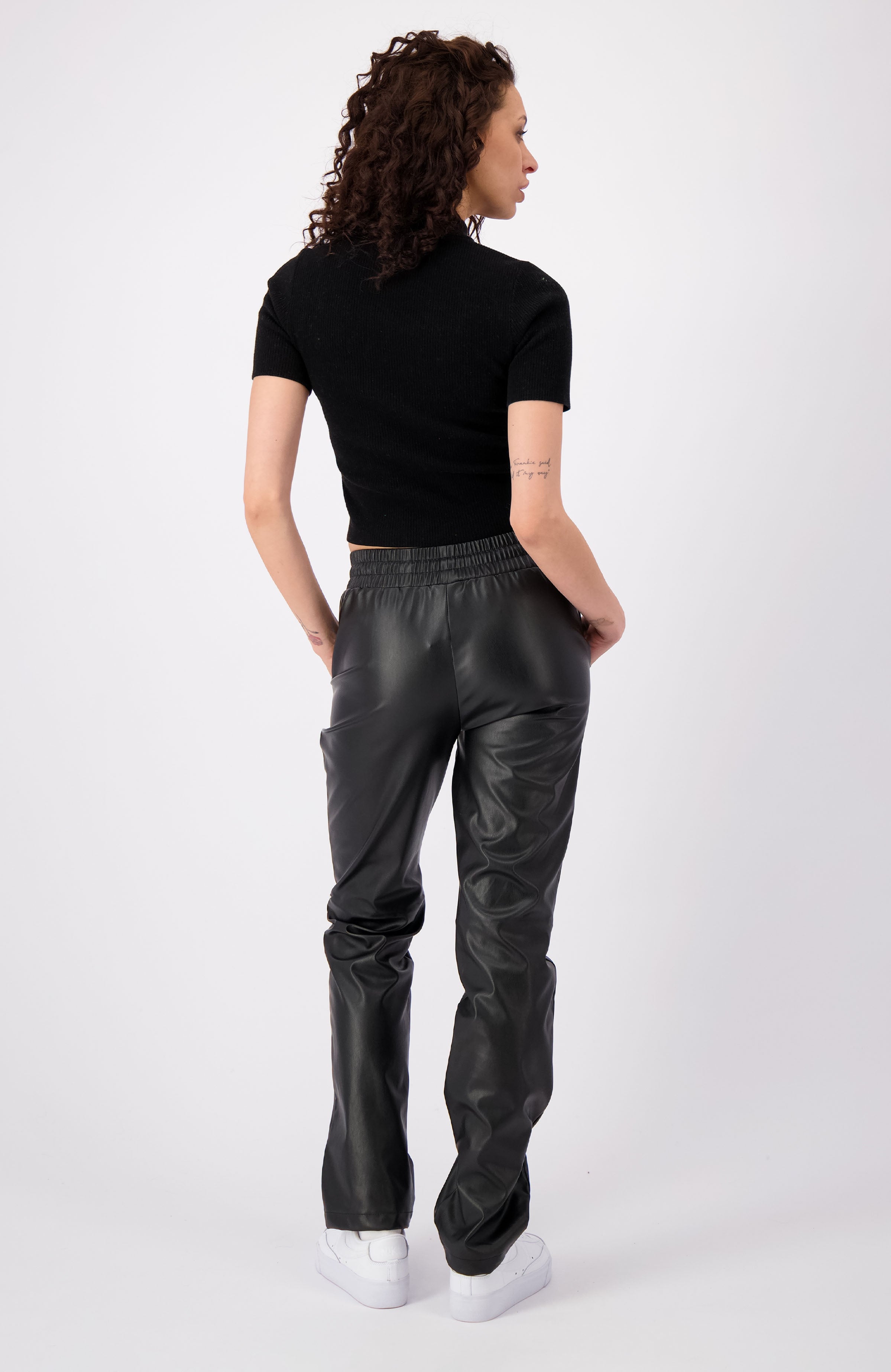 POLISH PANTS | Zwart