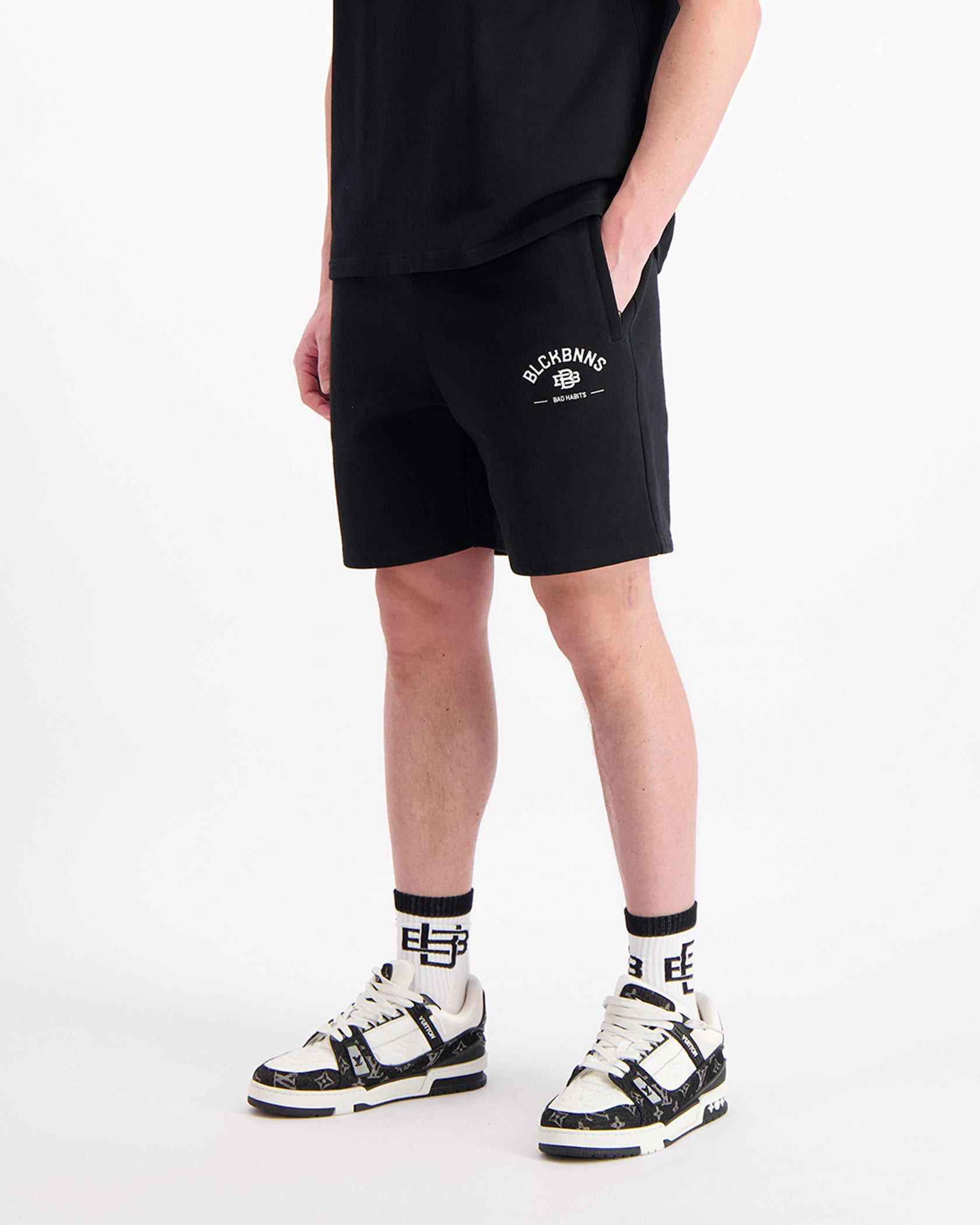 BAD HABITS SWEATSHORTS | Zwart