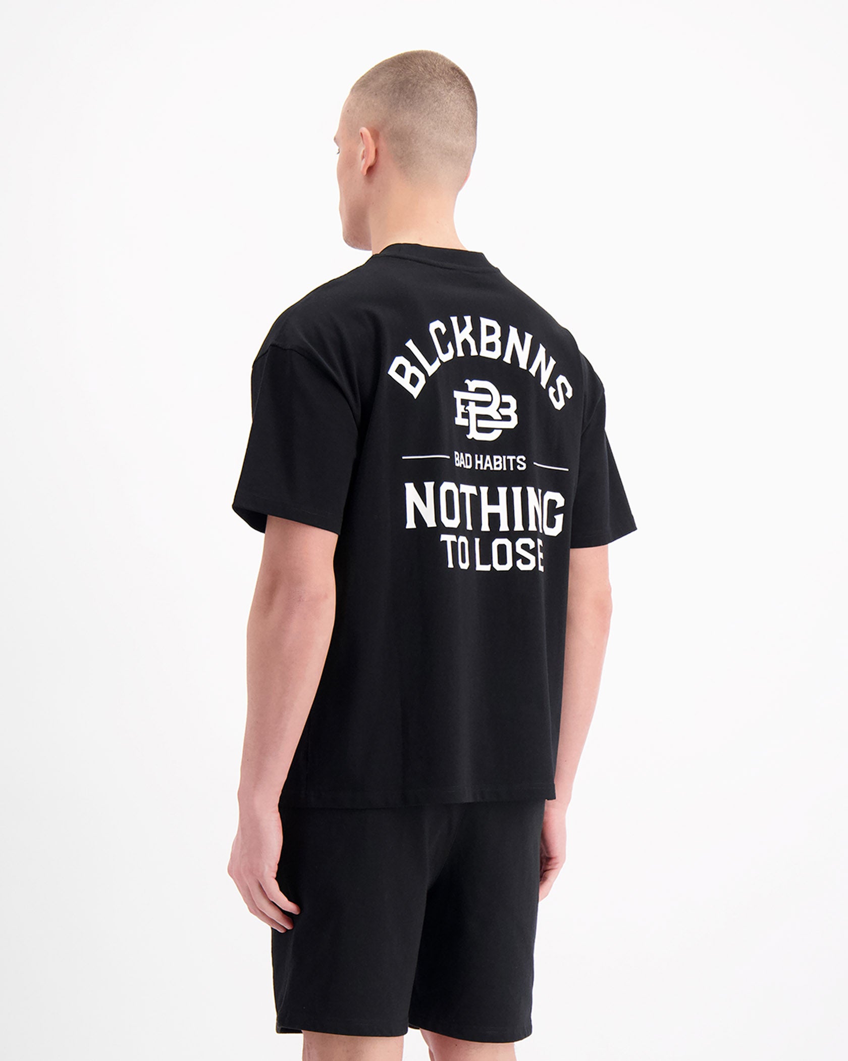 BAD HABITS T-SHIRT | Zwart