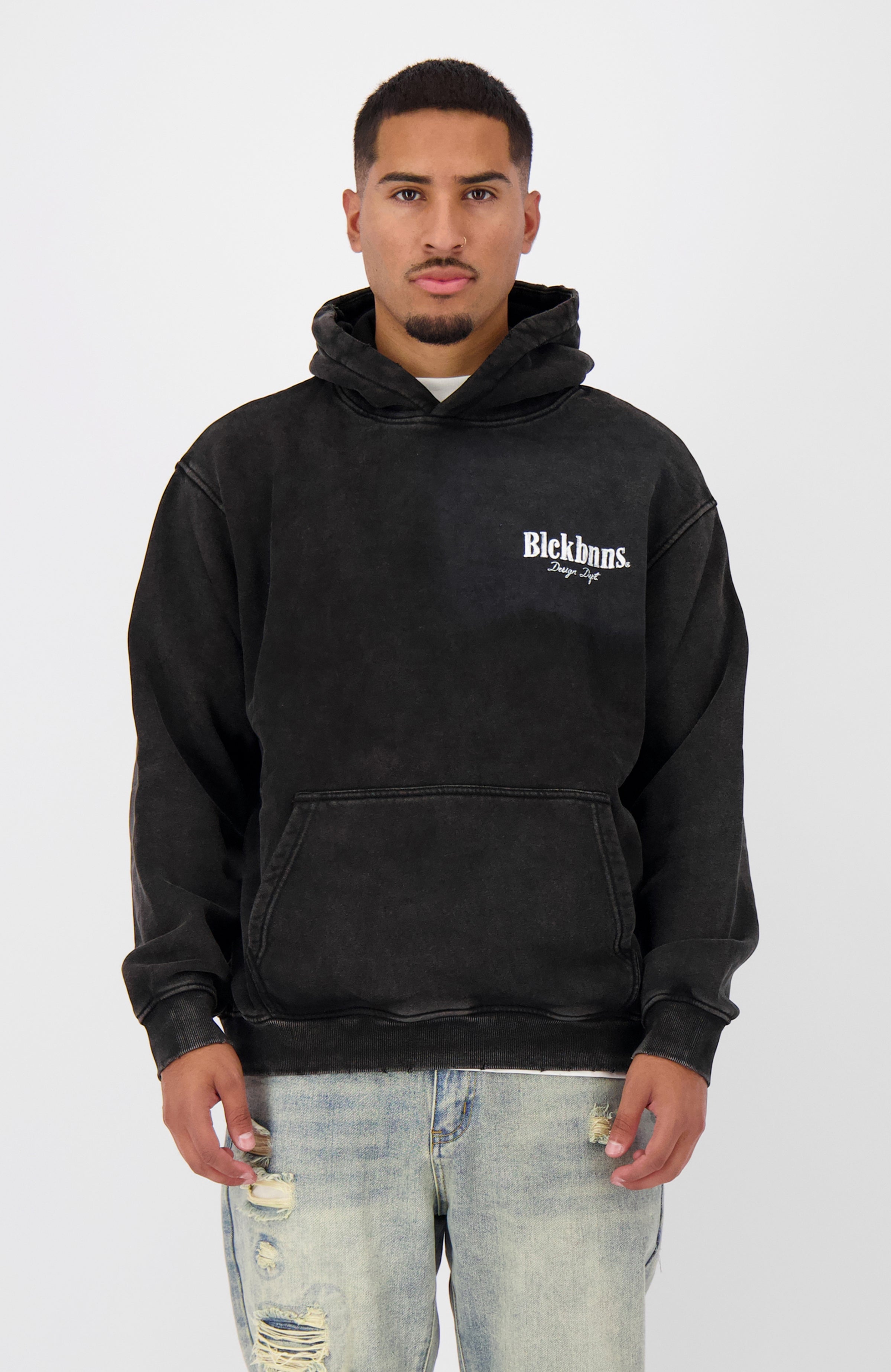 //blackbananas.com/cdn/shop/files/brush-hoodie-1.224.2.63-Heren-000000-top-01_{width}x.jpg?v=1730027592