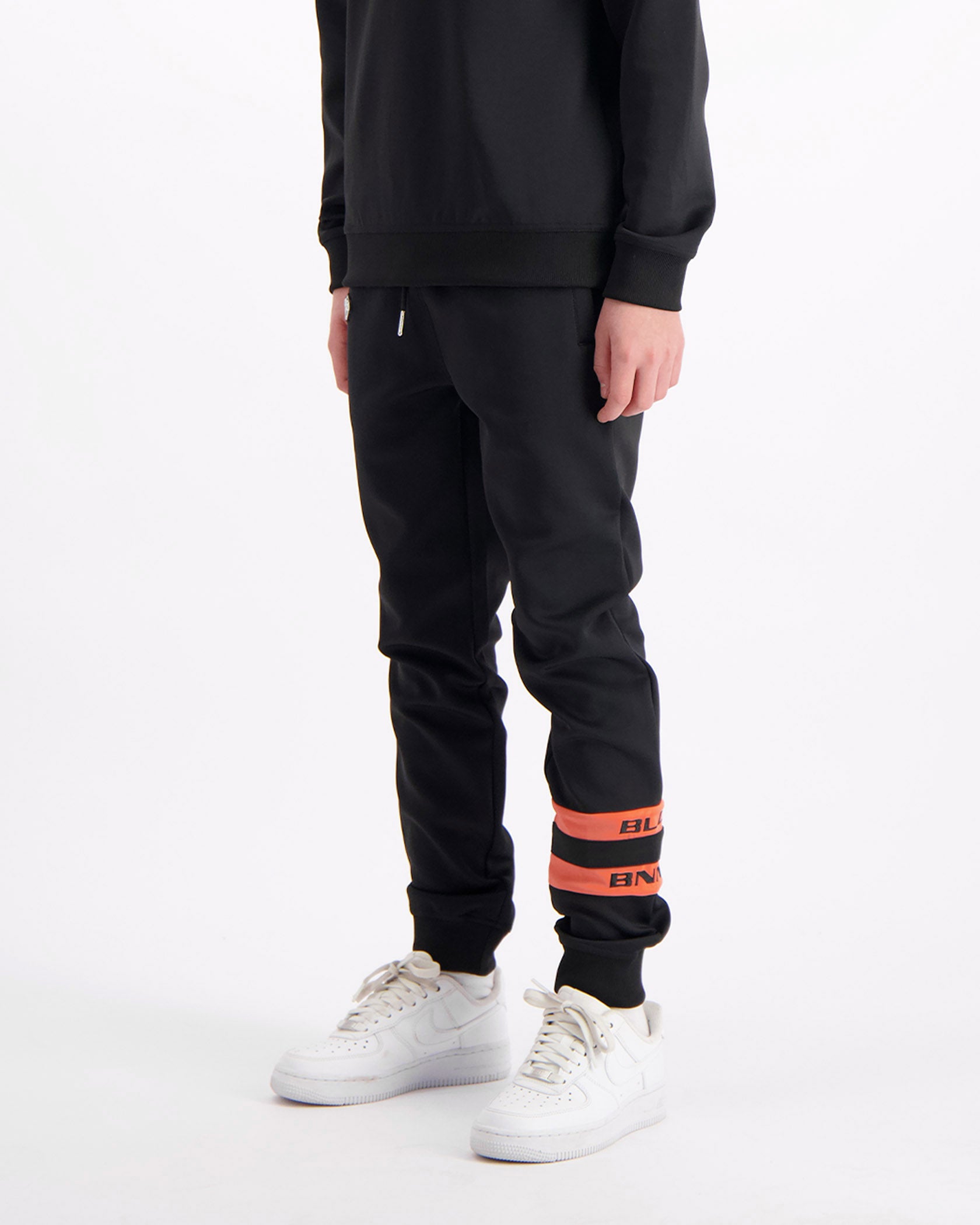 KIDS LIMIT TRACKPANTS | Zwart