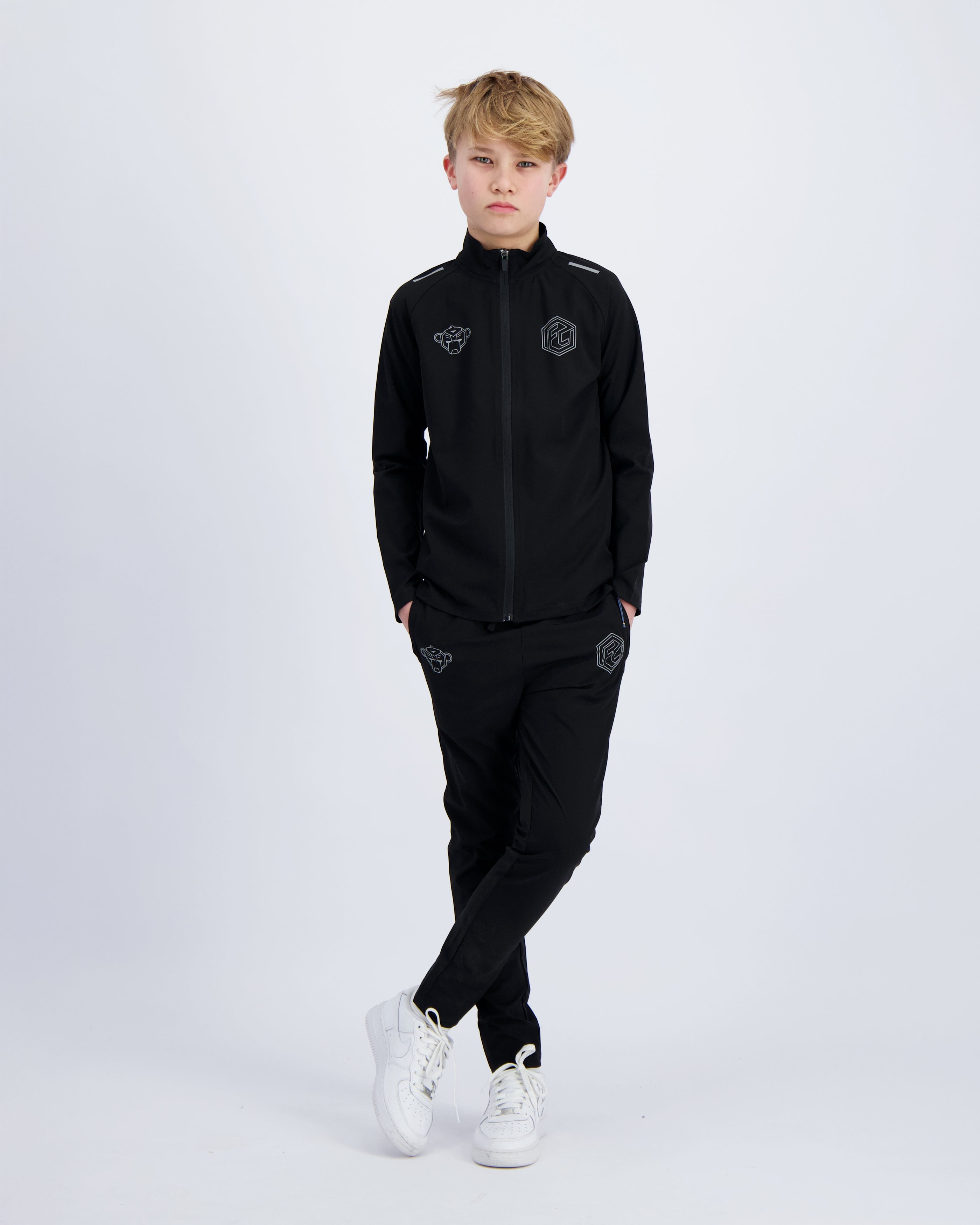 KIDS SHIELD TRACKSUIT | Zwart