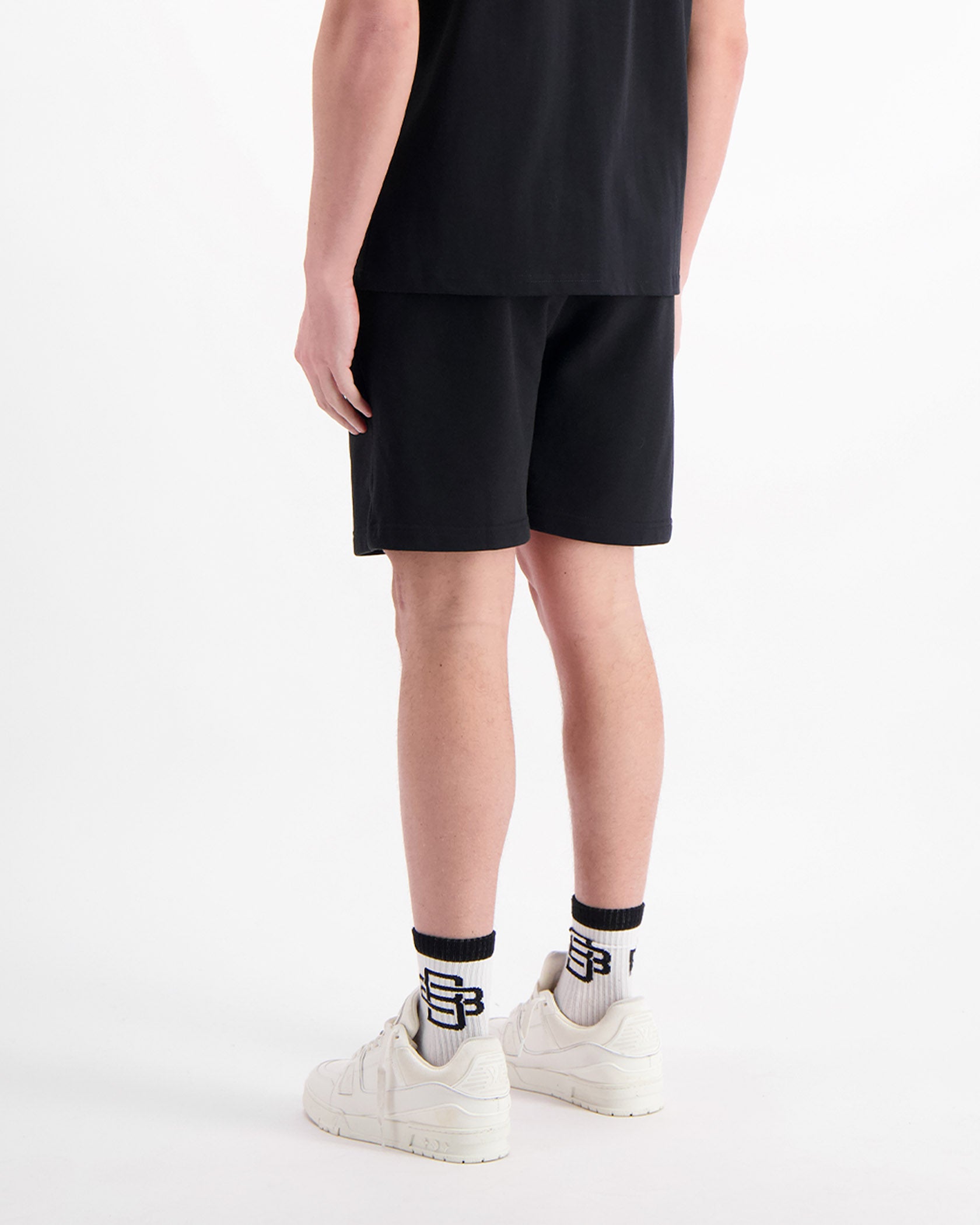 MONO RELAX SWEATSHORTS | Zwart