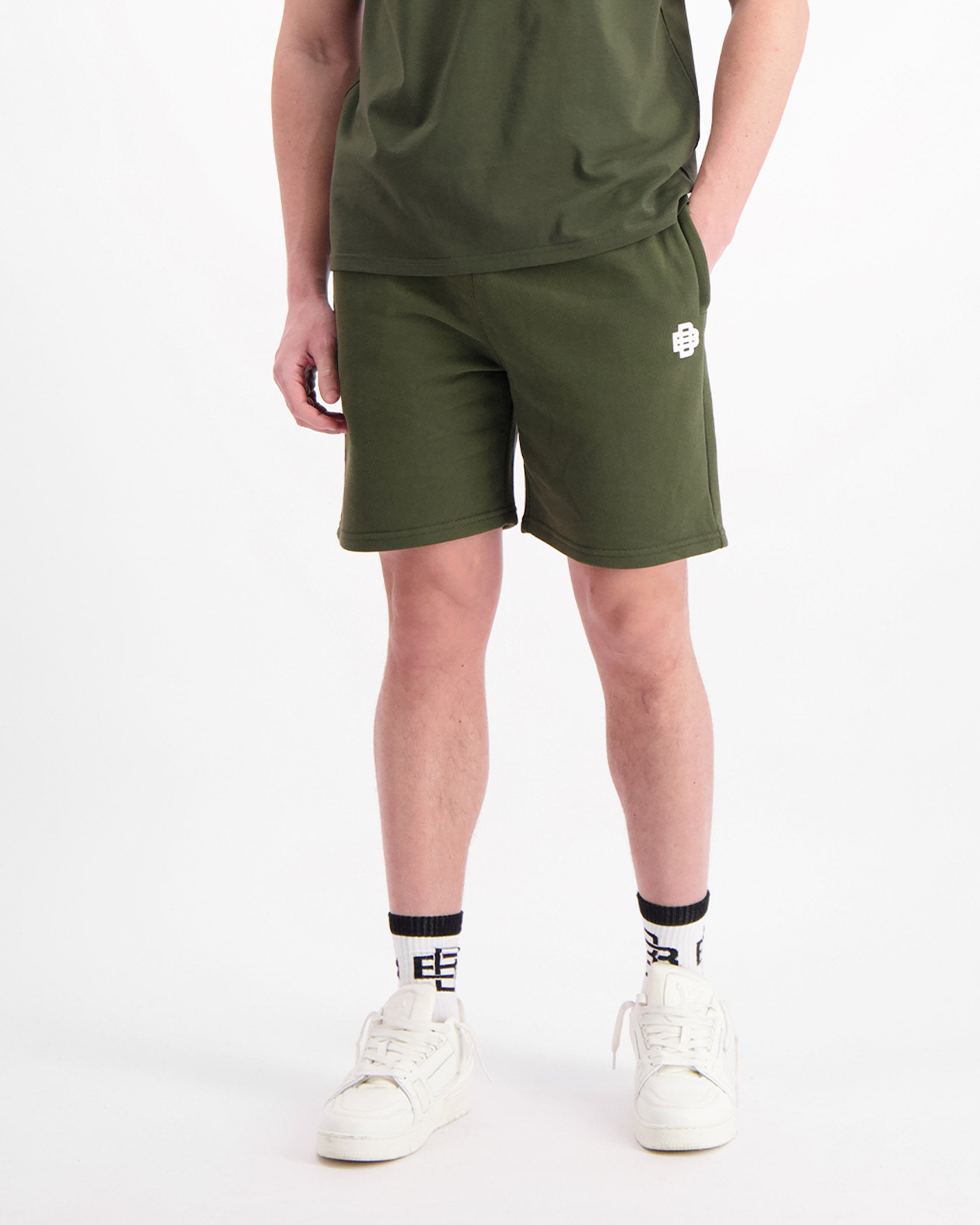 MONO RELAX SWEATSHORTS | Groen