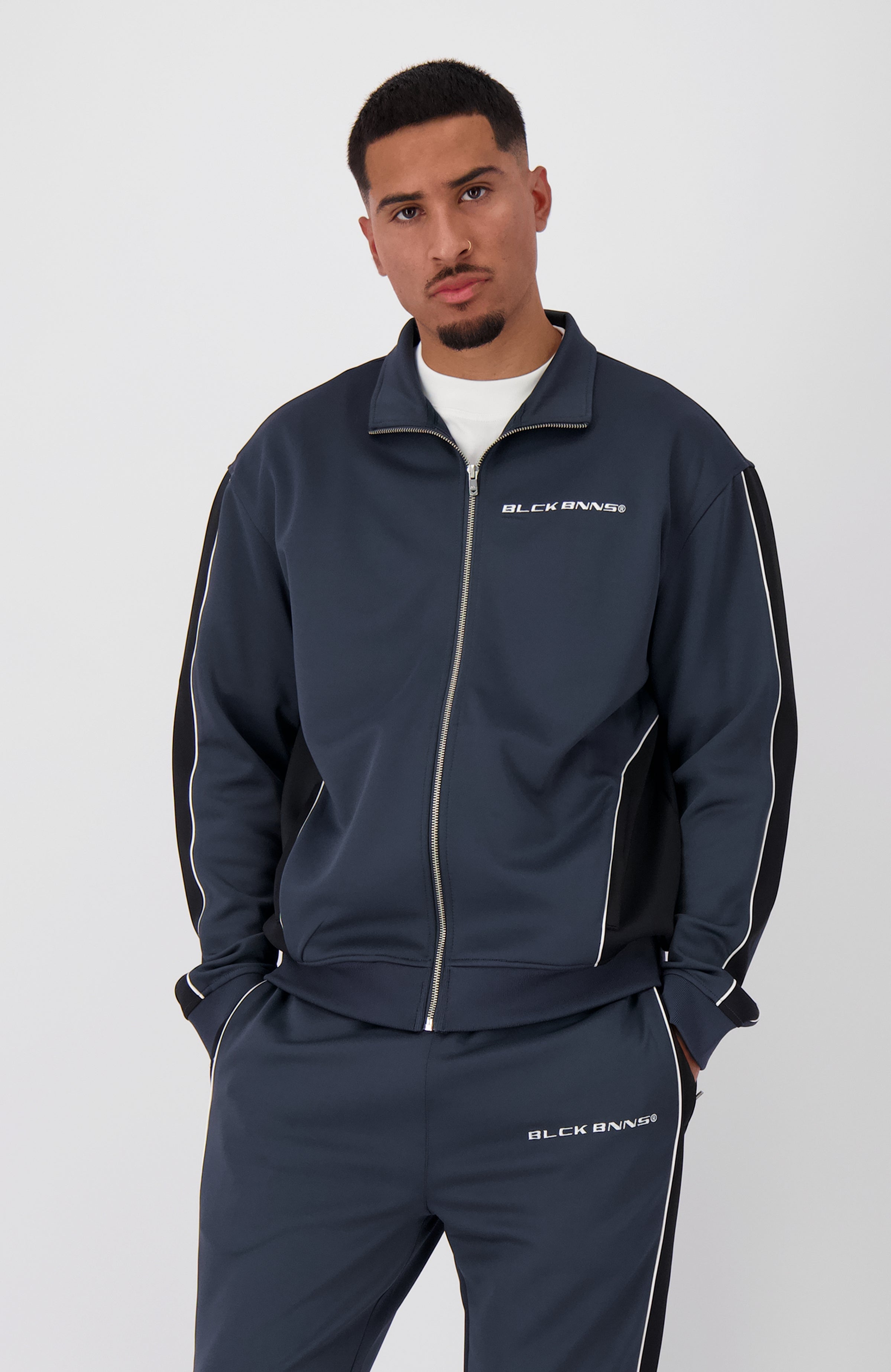 Paneel-V1 Tracktop | Charcoal