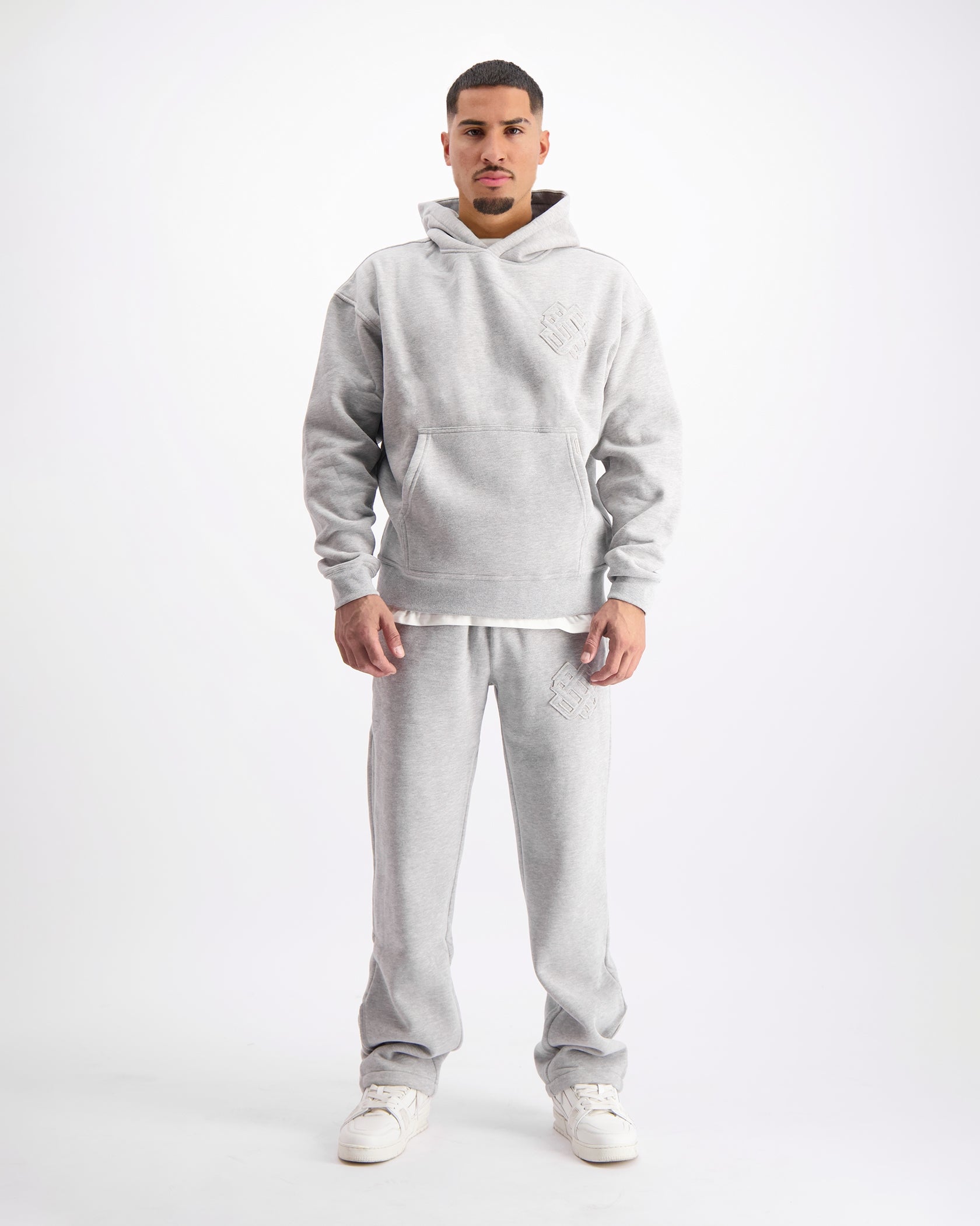 RIPPED MONOGRAM SWEATPANTS | Grijs
