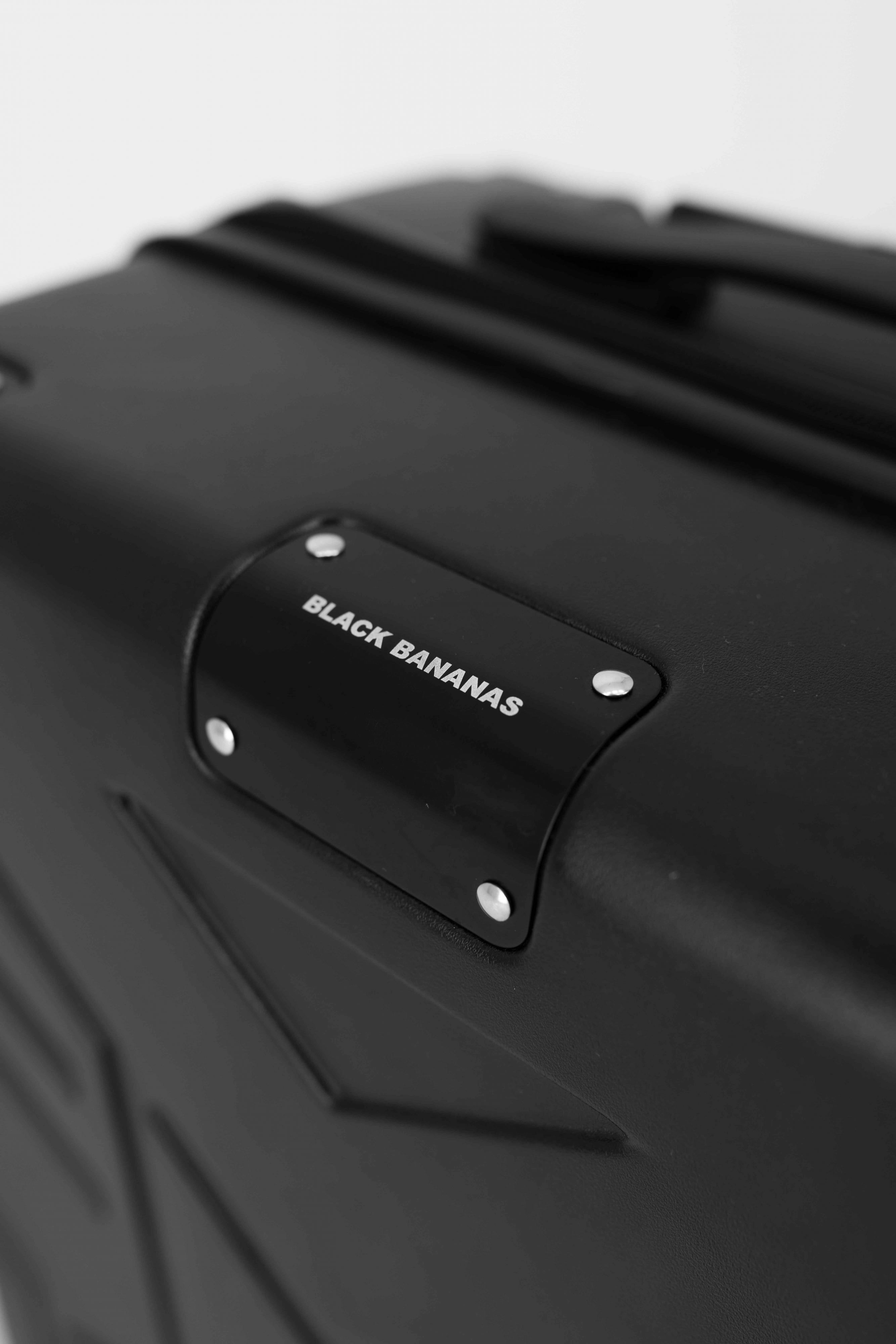 ICON CONVOY SUITCASE | Zwart